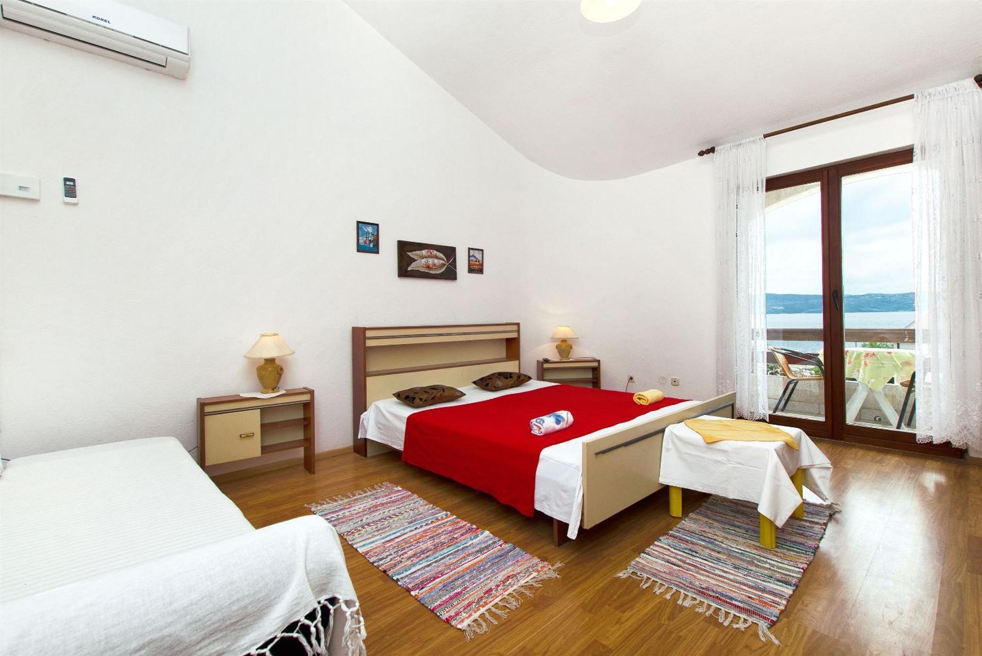 Apartment Neva Sumpetar